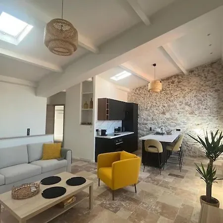 Apartament Strelizia - New Old For 4 Ac *