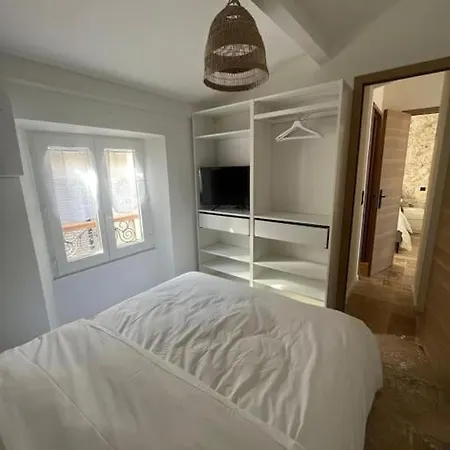 Apartment Strelizia - New Old For 4 Ac Antibes